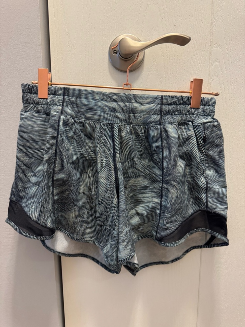 lululemon athletica Women's Teal-Print Running Shorts